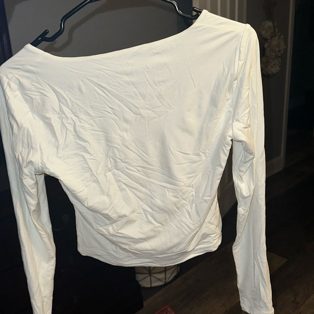 Abercrombie & Fitch White Long Sleeve Top - Picture 3 of 3